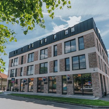 Skylight Loft Near City Center Oradea Zewnętrze zdjęcie