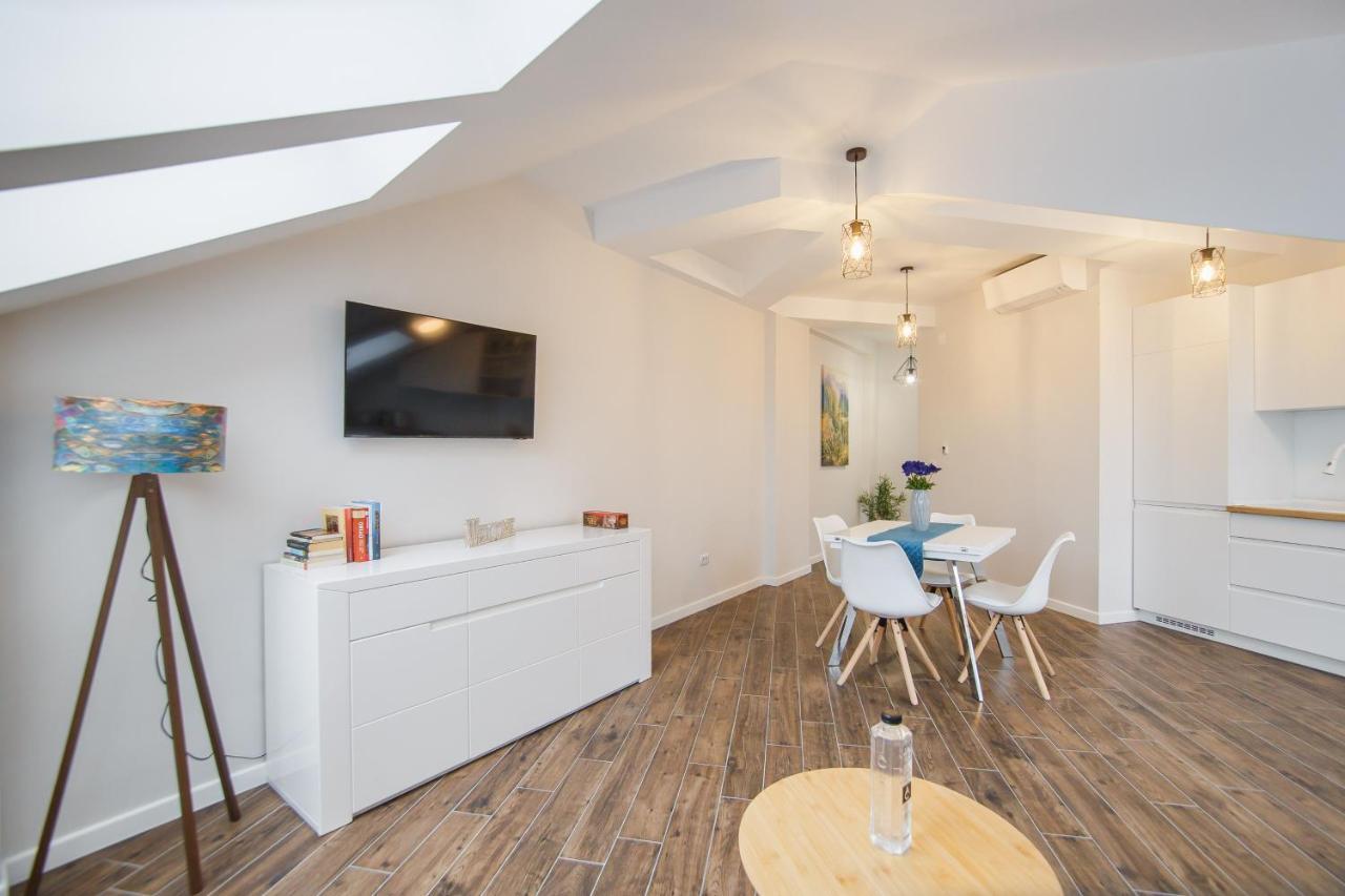 Skylight Loft Near City Center Oradea Zewnętrze zdjęcie