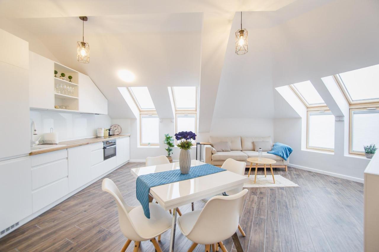 Skylight Loft Near City Center Oradea Zewnętrze zdjęcie