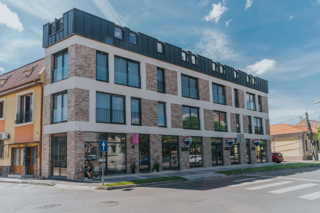 Skylight Loft Near City Center Oradea Zewnętrze zdjęcie