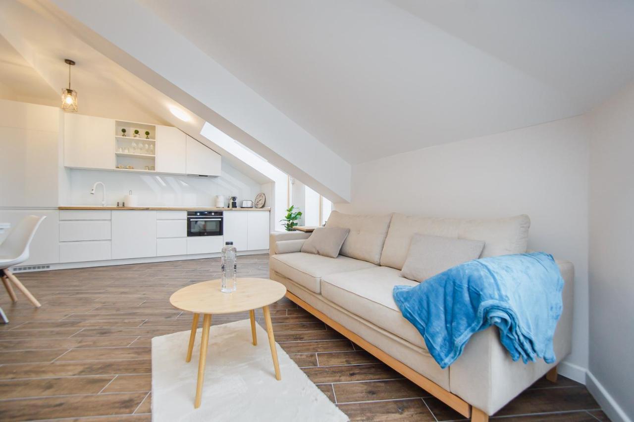 Skylight Loft Near City Center Oradea Zewnętrze zdjęcie