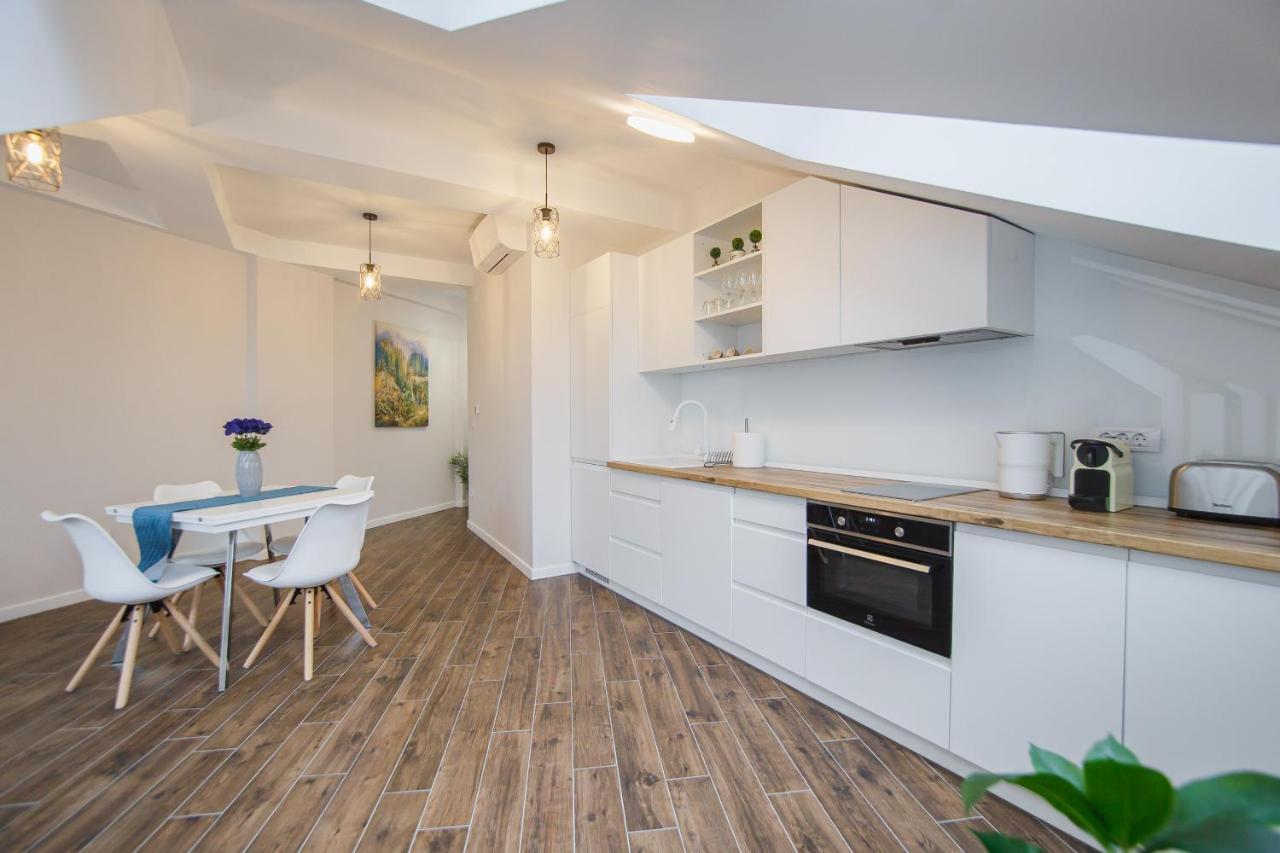 Skylight Loft Near City Center Oradea Zewnętrze zdjęcie